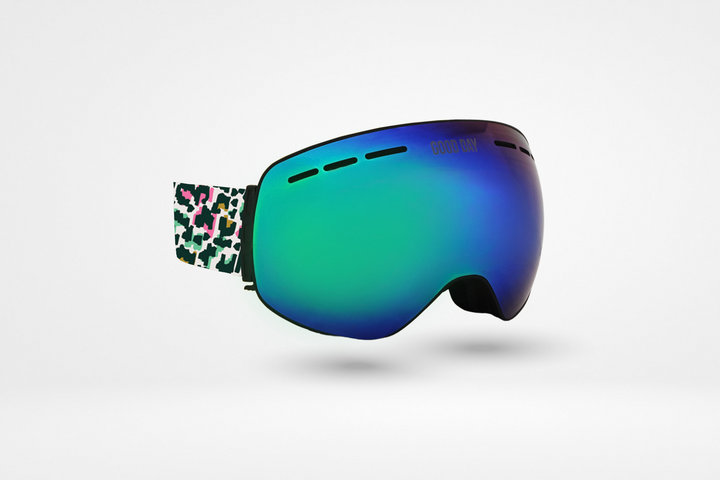 She Shreds MTB Goggle Pre-Order