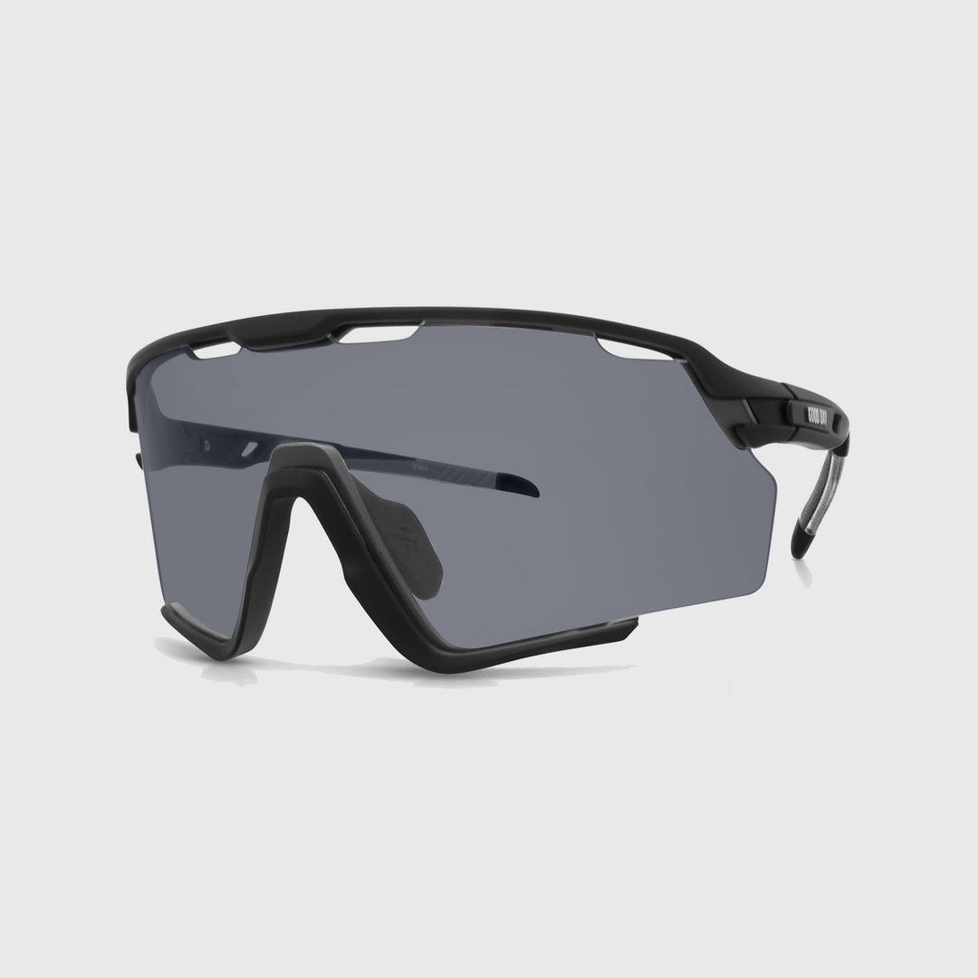 The Steph Sunglasses - Black Lens