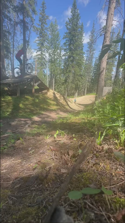 Jarson Jump Line.mp4__PID:2731b026-f820-4616-923c-643eede8f1af