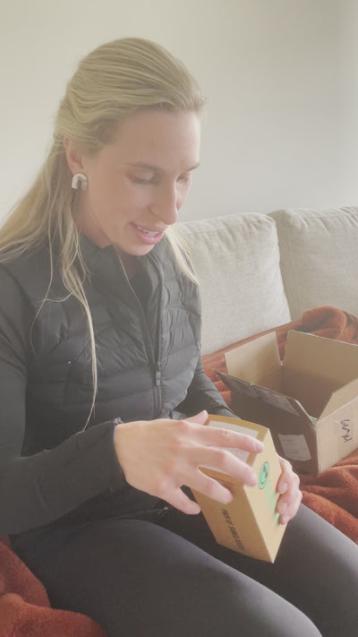 Unboxing.mp4__PID:ae072731-b026-4820-8616-923c643eede8